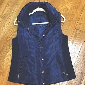 Tyler Boe puffer vest worn once